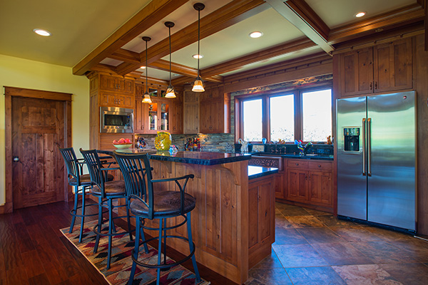 Custom Arts and Crafts Ski House